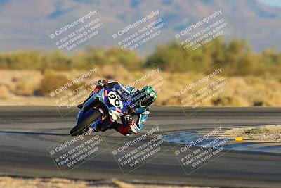 media/Nov-17-2024-CVMA (Sun) [[1fec520723]]/Race 18-Supersport Middleweight/